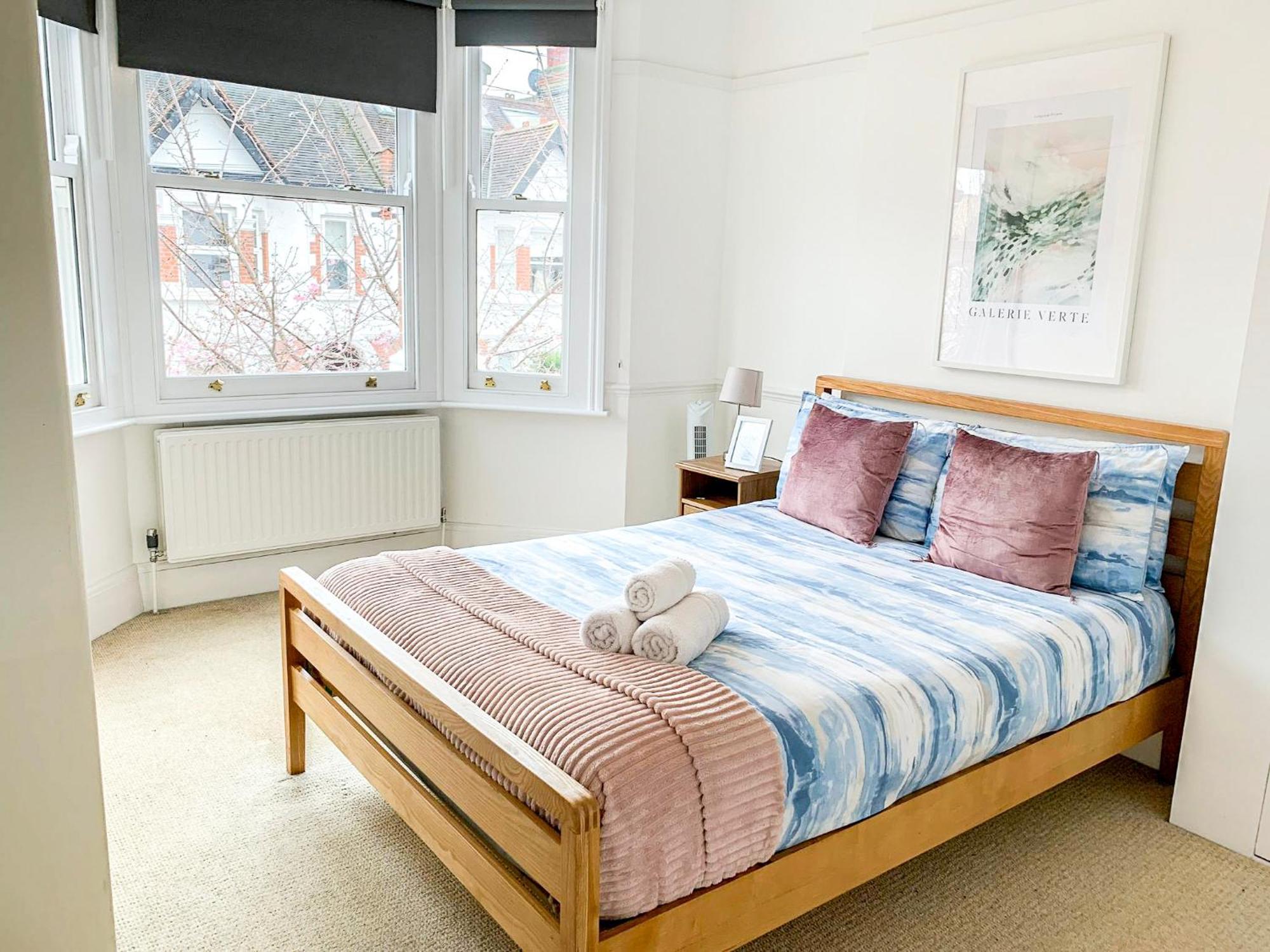Lovely 3 Bedroom Maisonette With Private Roof Terrace In Hammersmith Londyn Zewnętrze zdjęcie